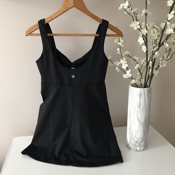 lululemon athletica Tops - Lululemon Black Ruched Front Activewear Top